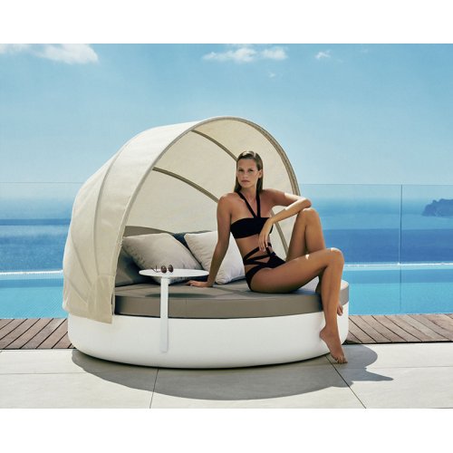 Cama Balinesa de resina de... 2